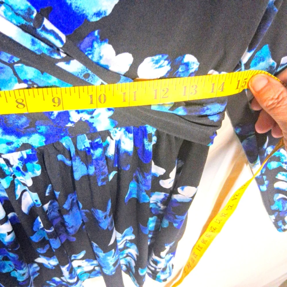 Daisy Fuentes M Black and Blue Goth Floral V Neck Boho Long Sleeve Tunic Blouse - Picture 8 of 8